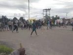 demo-berujung-kerusuhan-di-boven-digoel-papua-selatan-1761183445133_169
